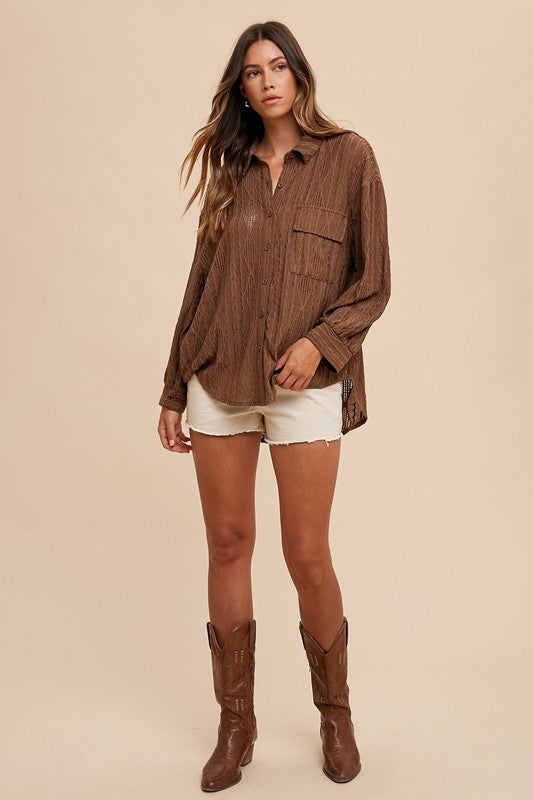 Features: Openwork, Buttoned, Pocketed, High-Low
Sheer: Opaque
Stretch: No stretch
Material composition: 65% cotton, 35% polyester
Care instructions: Machine wash cold. Tumble dry low.
Product measurements:
S:Bust 34-36 in, Waist 26-28 in
M:Bust 37-38 in, Waist 29-31 in
L:Bust 39-40 in, Waist 32-33 in
XL:Bust 41-42 in, Waist 34-35 in