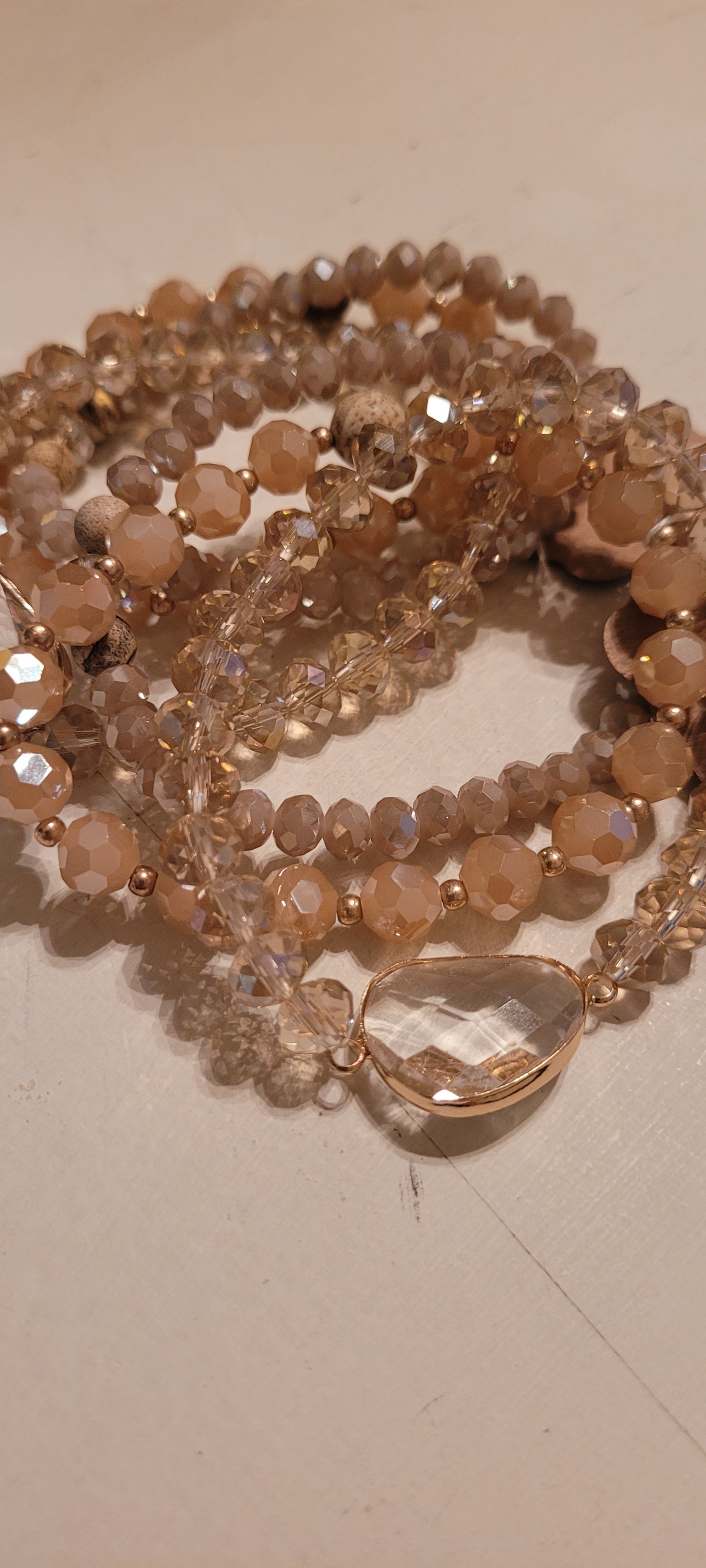 Set of 3 stretchy stackable bracelets Glass beads