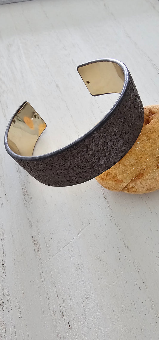 Brown glitter cuff bracelet