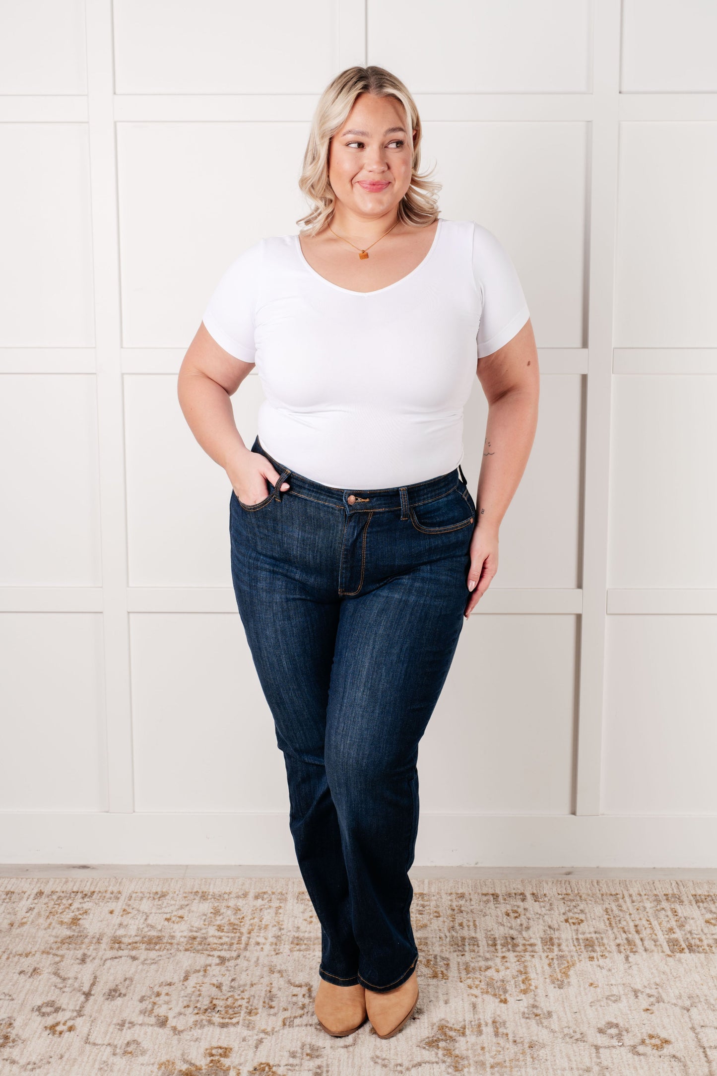 Judy Blue
High Rise
Zip Fly
Dark Wash
4-Way Stretch
Non-Distressed
52% Cotton, 23% Polyester, 22% Rayon, 3% Spandex
True to Judy Blue Sizing