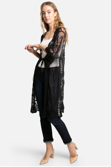 Make a statement in the "Denise Black Lace Kimono"! This beautiful piece features intricate lace with an eye-catching peacock design, flowy sleeves, and a tie front. Look fabulous while also feeling comfortable - perfect for any occasion! One sizes fits most.