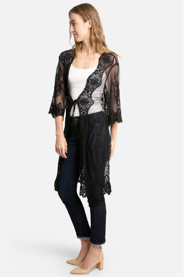 Make a statement in the "Denise Black Lace Kimono"! This beautiful piece features intricate lace with an eye-catching peacock design, flowy sleeves, and a tie front. Look fabulous while also feeling comfortable - perfect for any occasion! One sizes fits most.