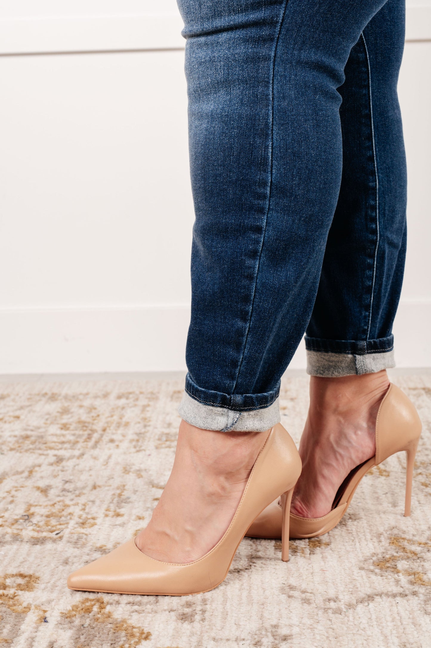 Skylar - Mid Rise Skinny Jean - Judy Blue - Exclusively Online