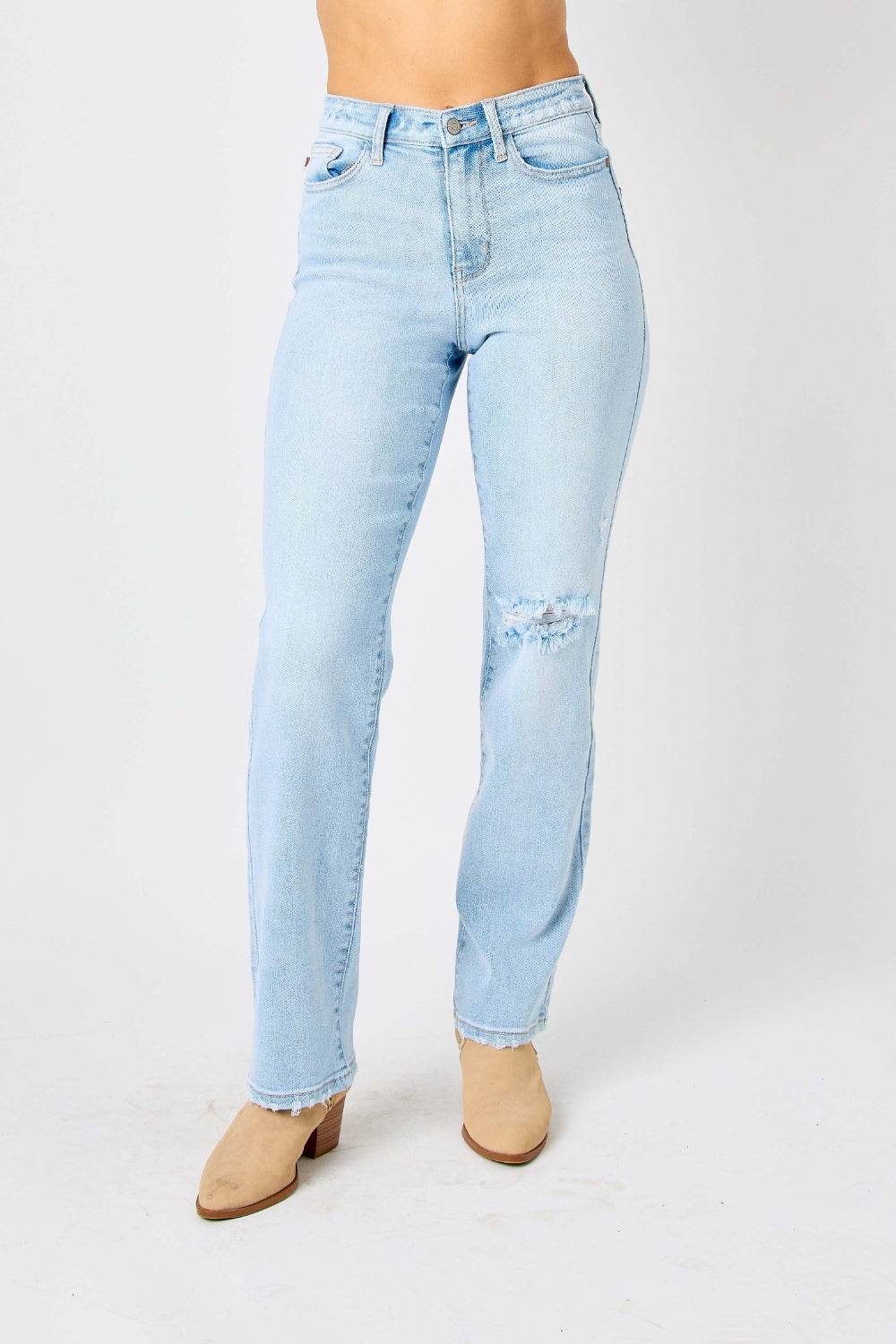 These high waist distressed straight jeans are a must-have. Their flattering cut accentuates your curves while the distressed details add an edgy vibe. Made with high-quality denim, they are both comfortable and durable. The high waist design also helps to cinch in your waist and create a slimming effect 0 -24W