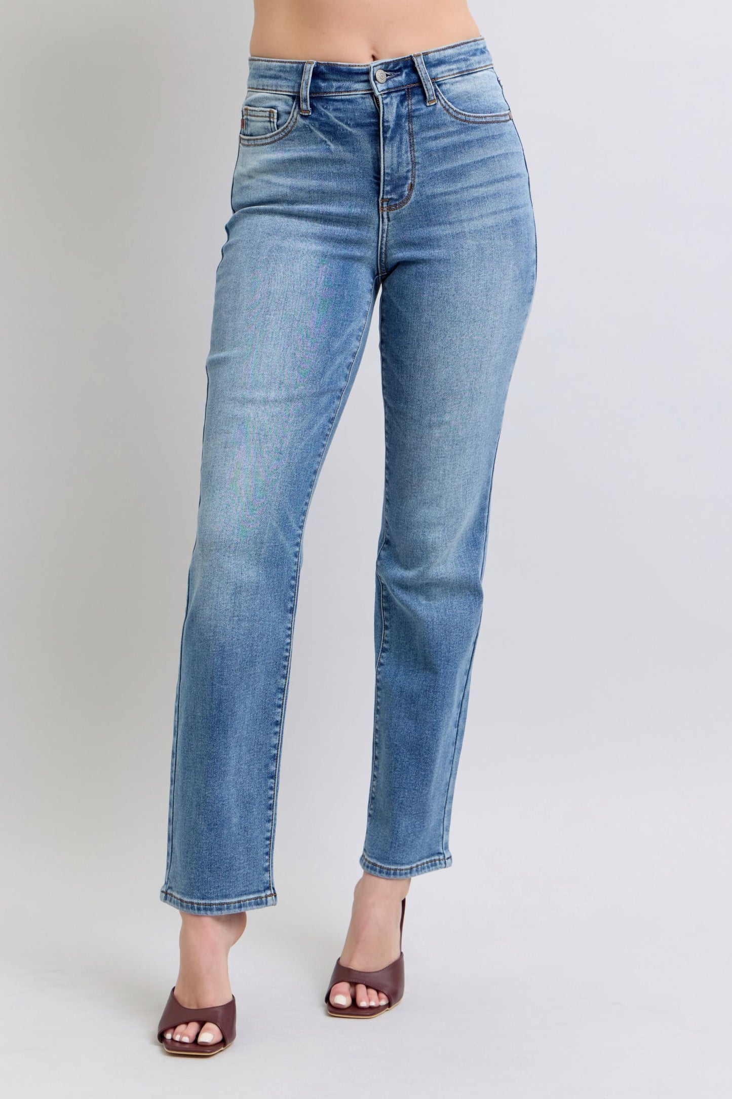 Features: Thermal Lining
Stretch: Moderate stretch
Material composition: 93.7% cotton, 5% polyester, 1.3% spandex
Care instructions: Machine wash cold. Tumble dry low.
Made in Vietnam
Product Measurements (Measurements by inches) & Size Conversion