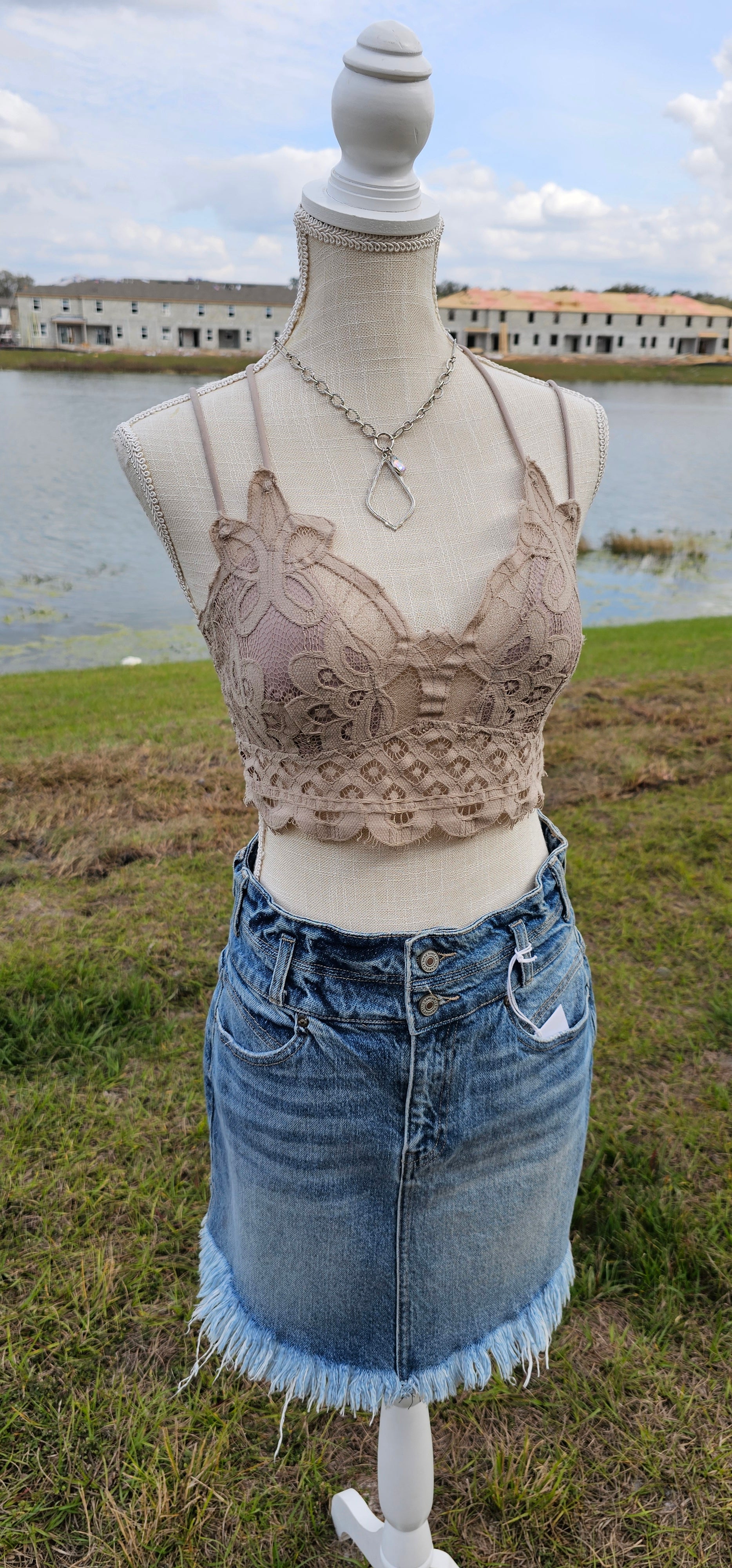 New Zenana Crochet Lace Bralette With Bra Pads