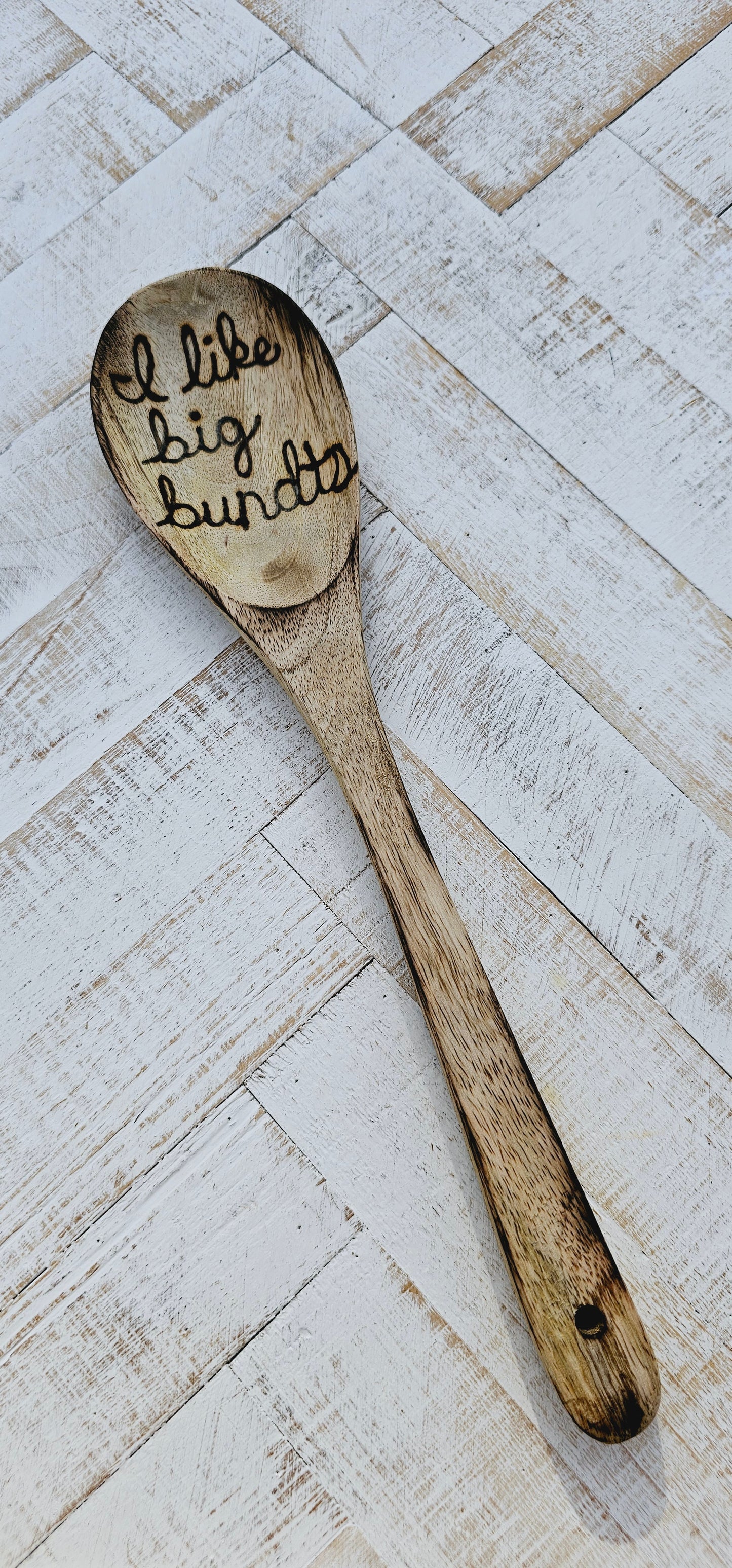 Wooden spoon and kitchen towel set. Custom engraved burned. Color and burning may vary due to custom work.
