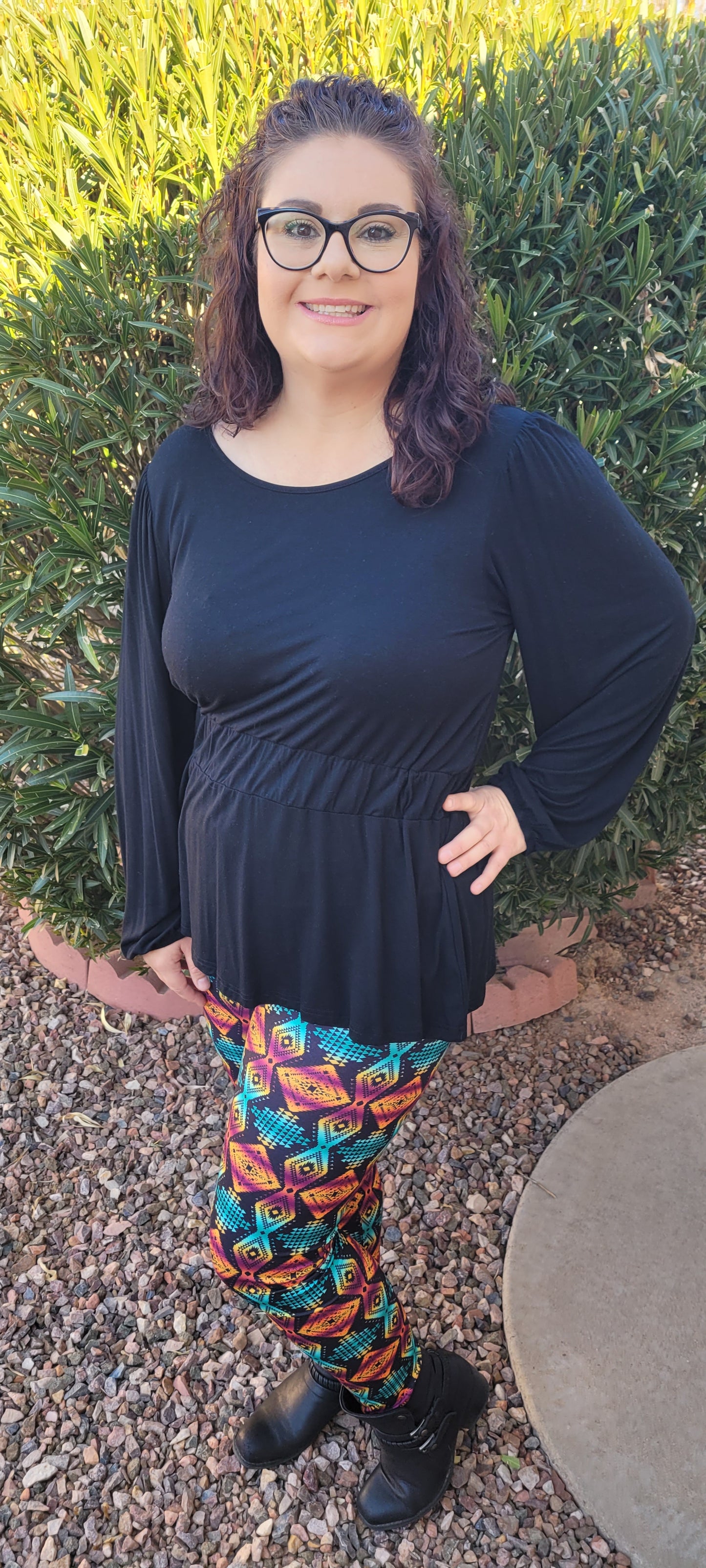 Horizon Honey Description Get in touch with your wild side with this very colorful concho print leggings. These leggings are comfortable, light weight and soft. Choose to do your daily workout, lounge around, or wear for the day to have that comfortable feeling. You choose how you would like to express yourself! Sizes small through x-large.