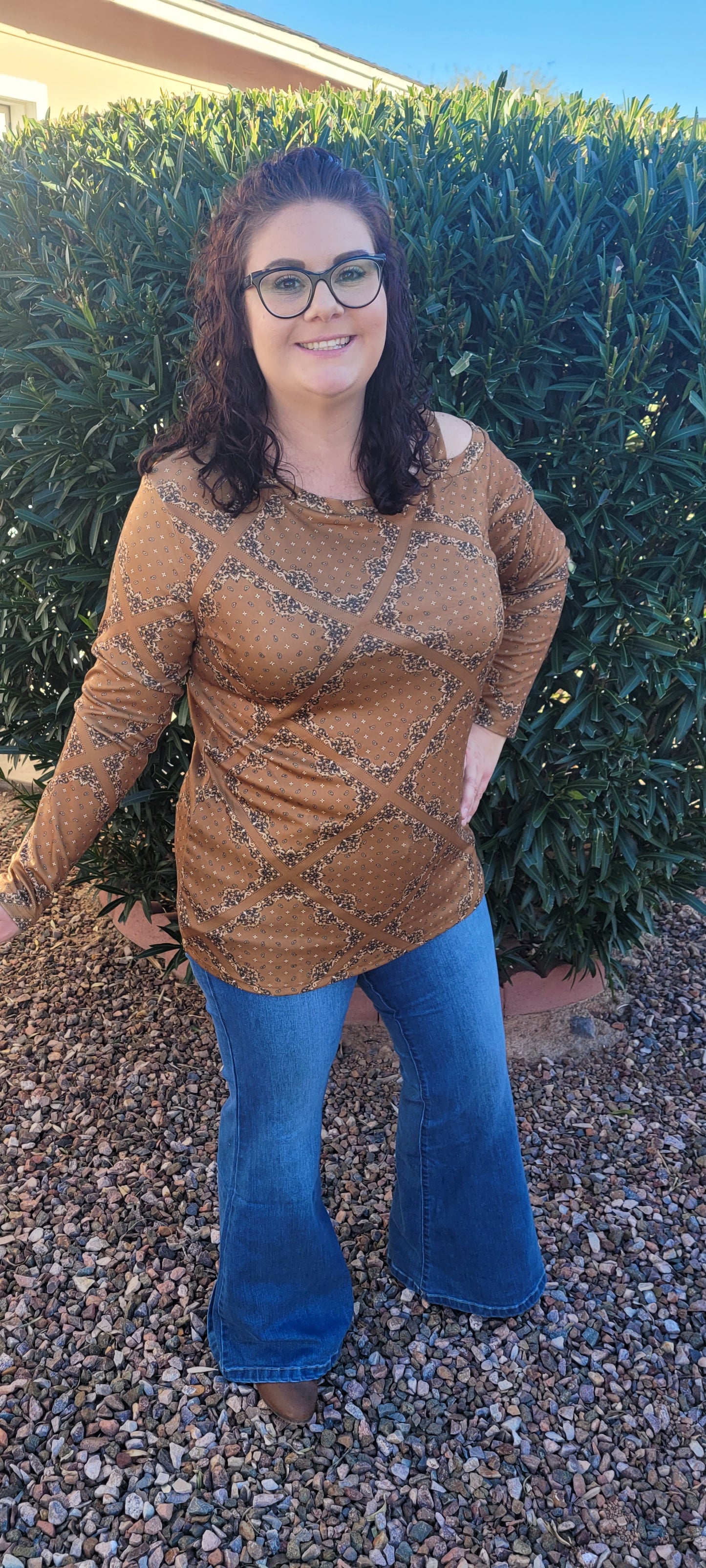 These flare denim jeans are ultra high rise super flare, medium wash, and very stretchy. The stretch level is a 3. Refer to chart below. A great staple piece for your wardrobe. Go in style girl! You've go this!!