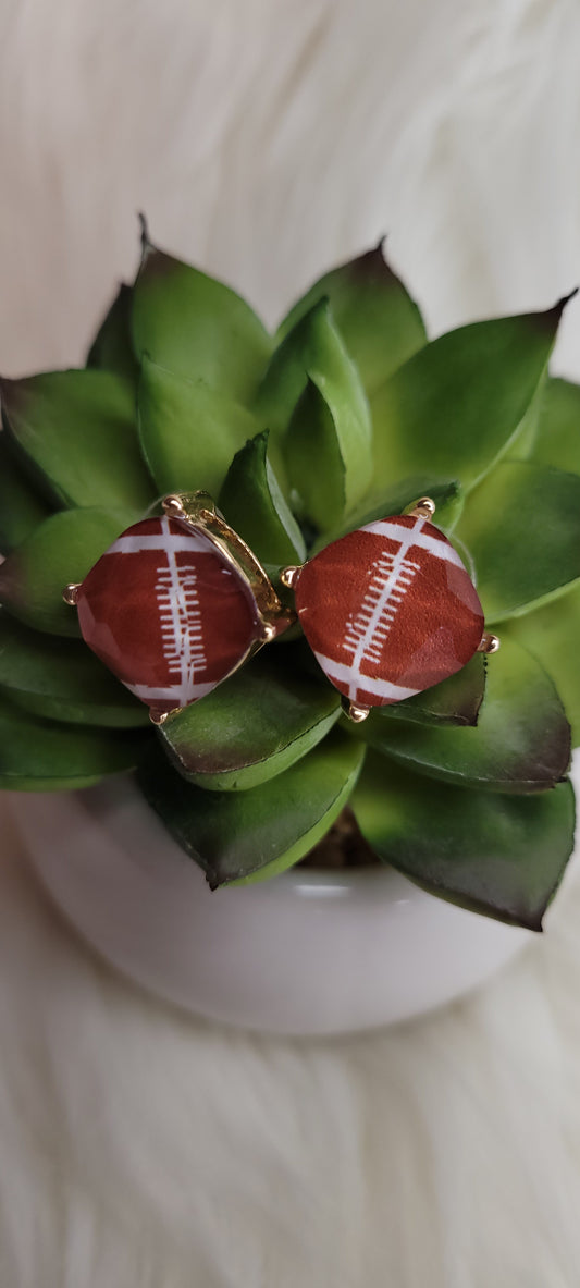 Color: brown, white Epoxy material Light weight Brushed gold post earrings Plastic/metal earring back Width 0.5 inch Go team go!