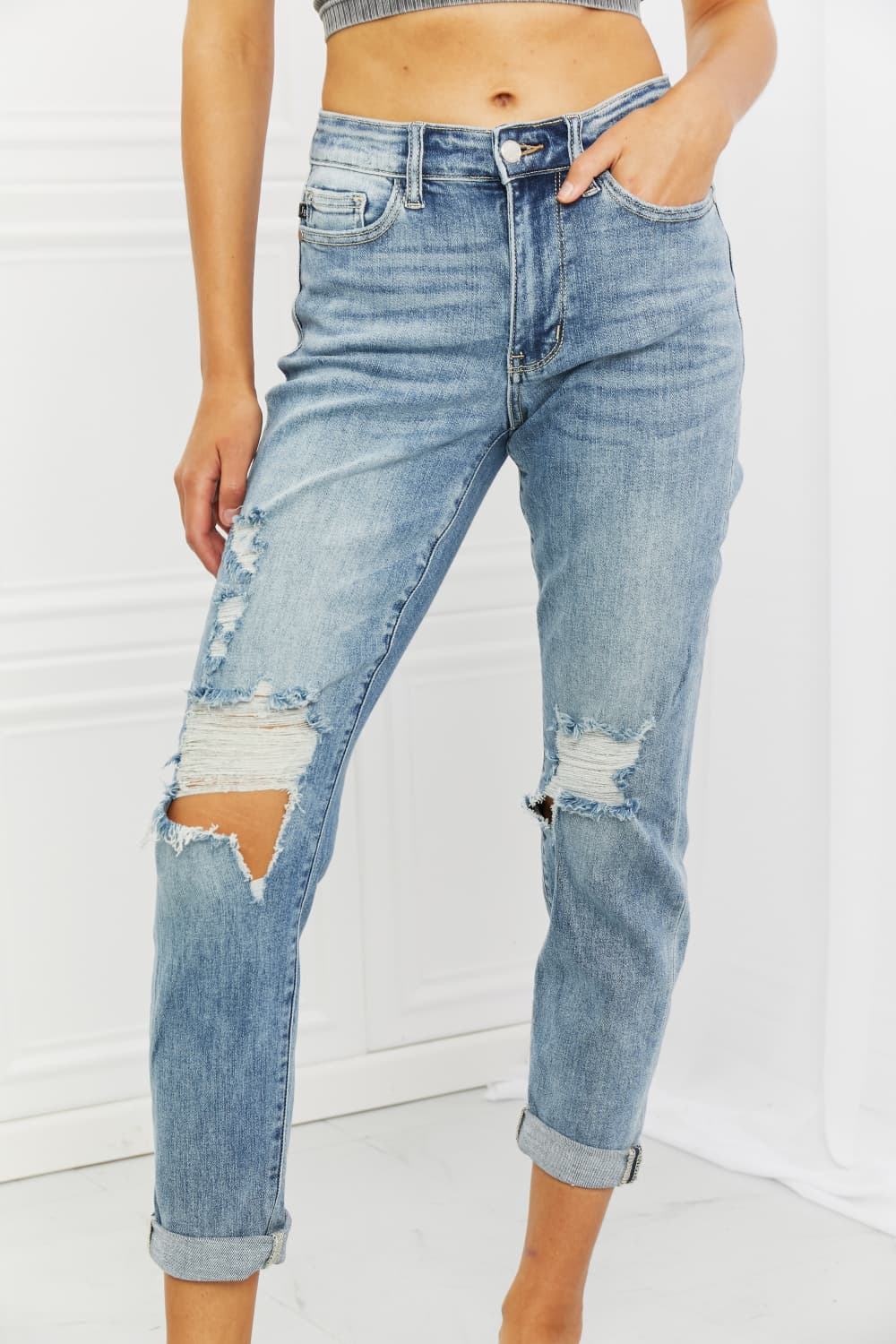 *Exclusively Online* Malia Mid Rise Boyfriend Jeans