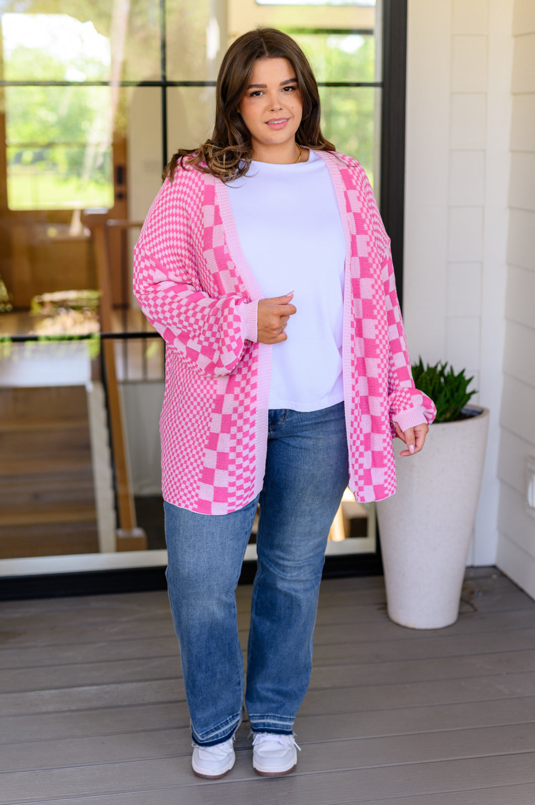 Look your best in the timelessly chic New Days Ahead White Blouse. Featuring a puff sleeve, a keyhole detail on the back, a classic white hue, and a comfortable jersey knit, this top is sure to be your new go-to for any occasion. S - 3X