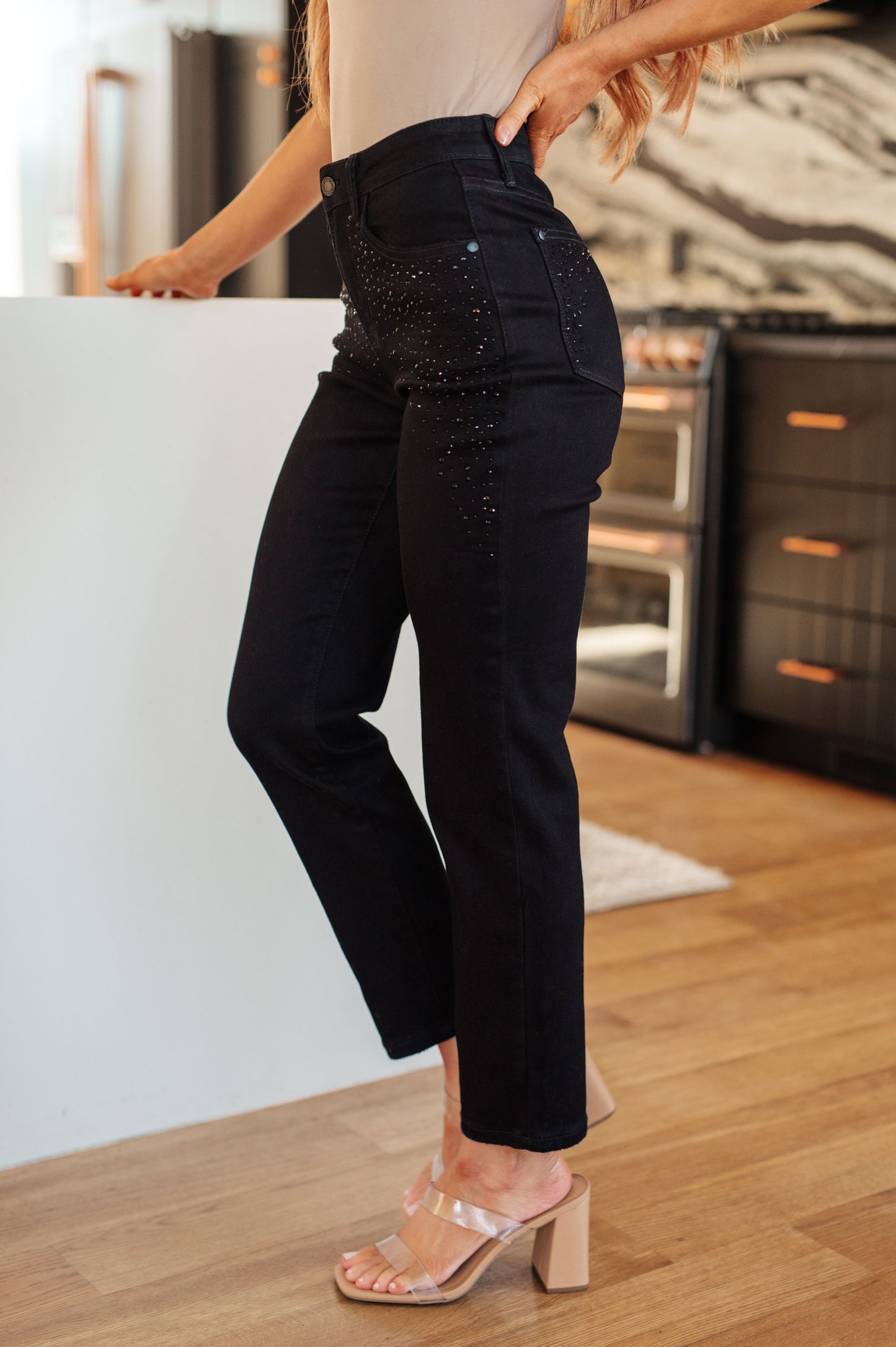 Unlock your unique style with Reese Rhinestone Slim Fit Jeans! Their high-rise fit and stretchy denim ensure comfort while the rhinestones add sophisticated flair. Bring out your inner sparkle and elevate your look! 0 - 24W
