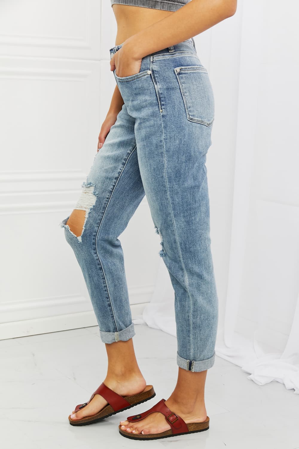 *Exclusively Online* Malia Mid Rise Boyfriend Jeans