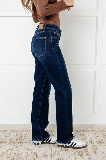 The Jacqueline Mid Rise Jean will elevate your casual look with its dark wash and non-distressed design. The straight leg silhouette flatters any figure, while the frayed hem adds a touch of playful flair. Perfect for any occasion, this jean is a must-have for your wardrobe.

Judy Blue
Mid Rise
Zip Fly
Dark Wash
Straight Leg Silhouette
Raw Hem
93% Cotton, 6% Polyester, 1% Spandex
True to Judy Blue Sizing