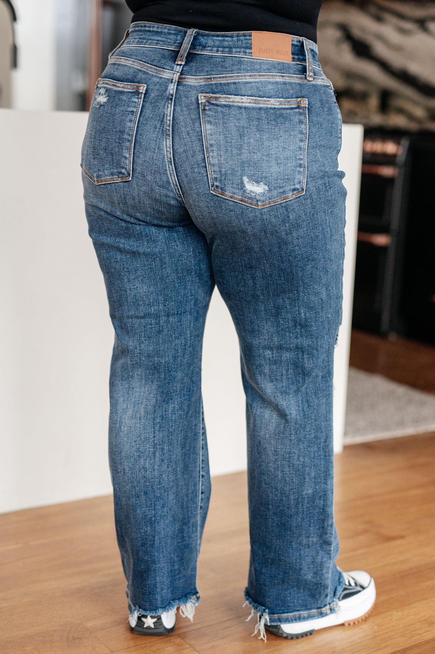 Rose High Rise 90's Straight Jeans in Dark Wash - Judy Blue - Exclusively Online