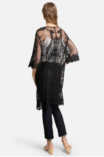 Make a statement in the "Denise Black Lace Kimono"! This beautiful piece features intricate lace with an eye-catching peacock design, flowy sleeves, and a tie front. Look fabulous while also feeling comfortable - perfect for any occasion! One sizes fits most.