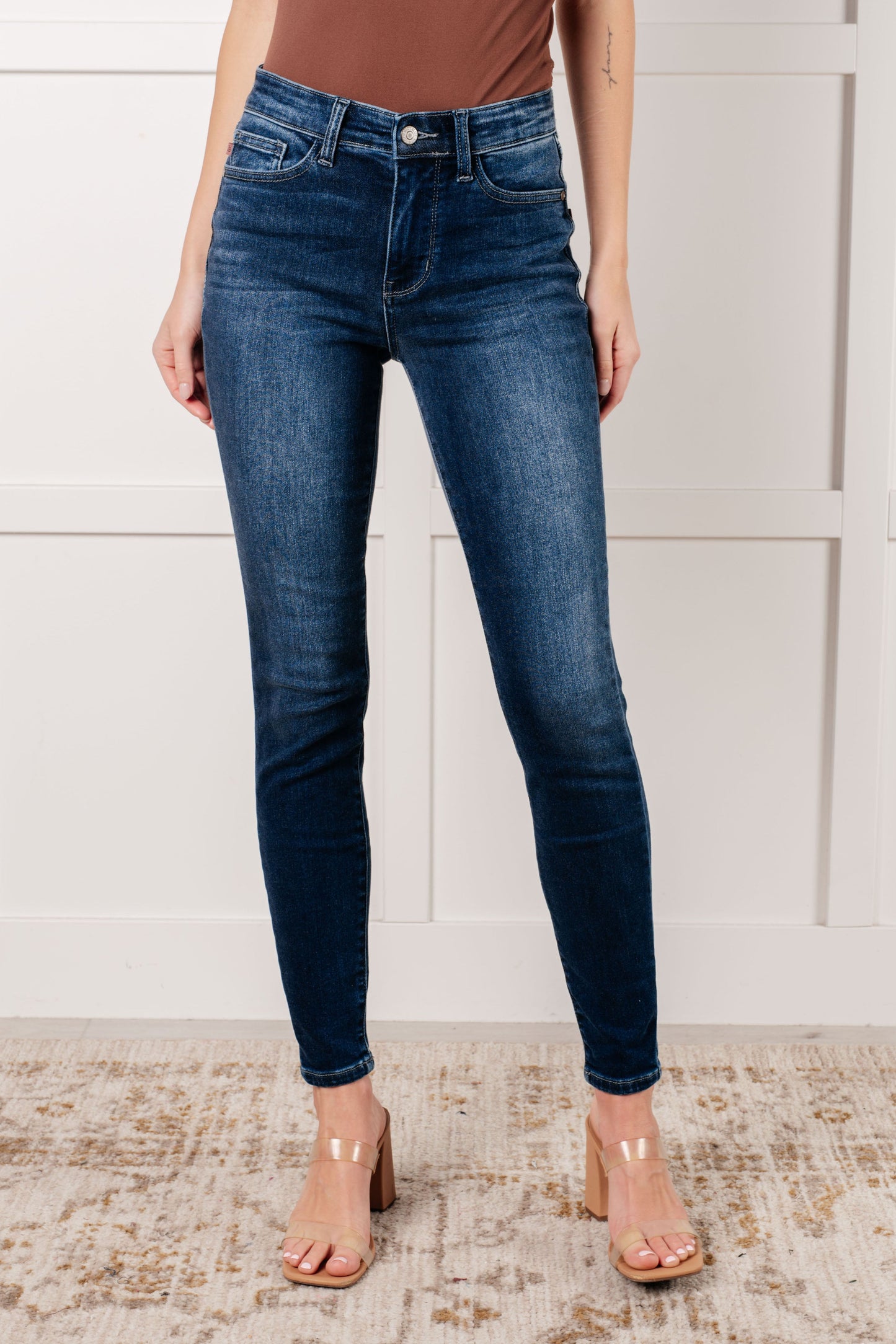 Skylar - Mid Rise Skinny Jean - Judy Blue - Exclusively Online