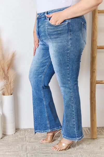 These jeans offer a flattering high-rise waist that accentuates your silhouette while providing a comfortable fit. The ankle flare design adds a touch of sophistication and pairs effortlessly with any shoe style, making them versatile for various occasions. With quality stitching and attention to detail, these jeans are not just a fashion statement but also durable for long-term wear.