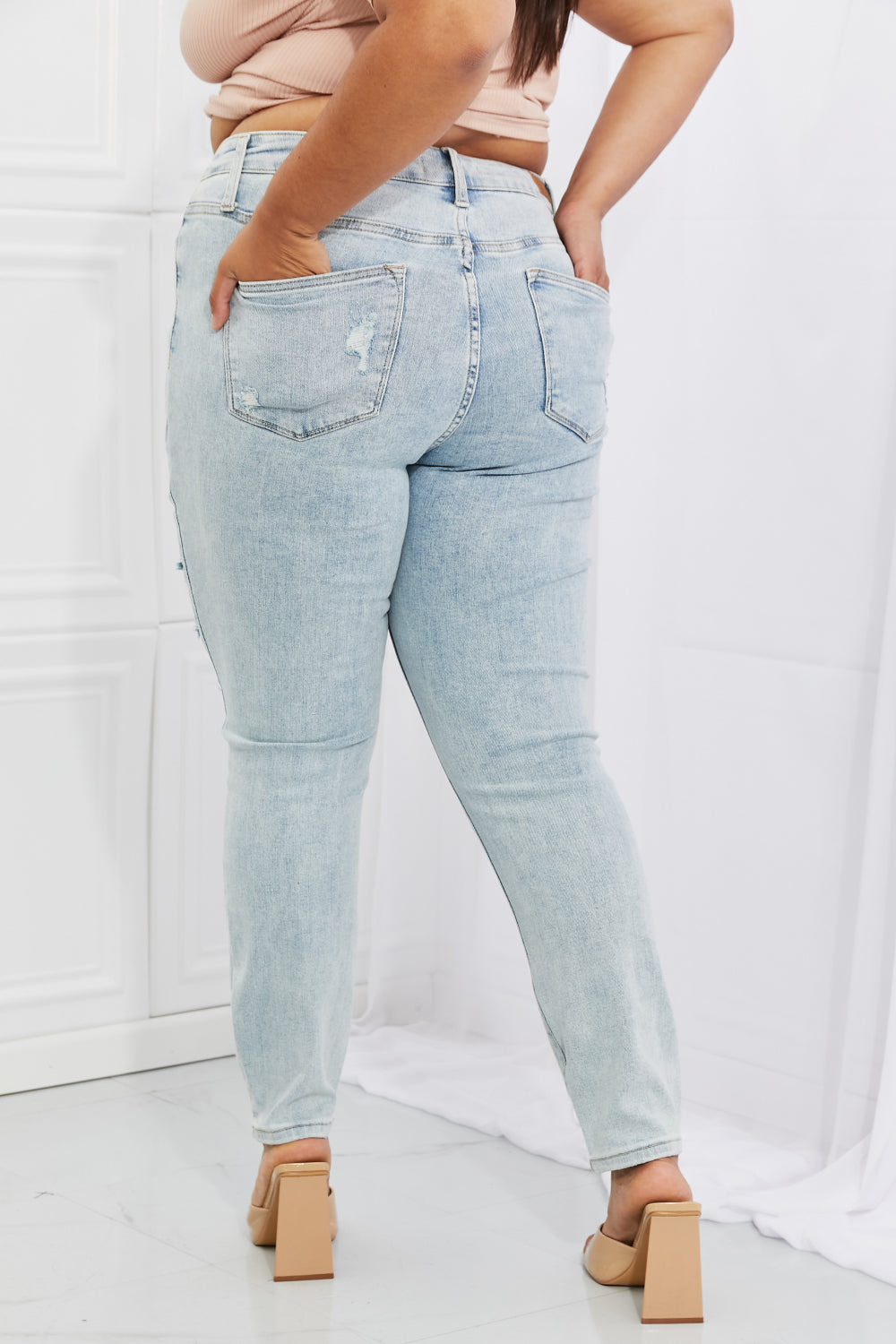 *Exclusively Online* Judy Blue Tiana High Waisted Distressed Skinny Jeans