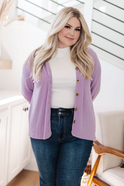 Look your best in the Dilly Dally Ribbed Cardigan. Featuring a chic v-neckline and textured rib knit design, this cardigan is comfortable yet stylish. Button front closure makes it easy to put on and take off, with a flattering easy fit. Feel confident and look great with the Dilly Dally Cardigan! S - 3X