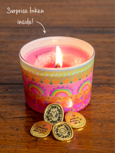 A treasure is inside! Let your candle burn ALL the way down. Once cool, remove the treasure! Scent: Happy, a bright fruity and floral scent. Candle burns for 6 hours. Single lead free natural fiber wick  Soy wax blend with cotton (lead free) wick, Glass container