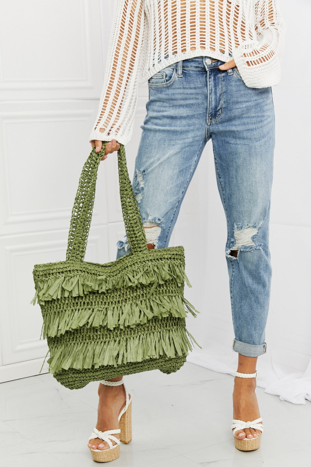 *Exclusively Online* Straw Fringe Straw Tote Bag