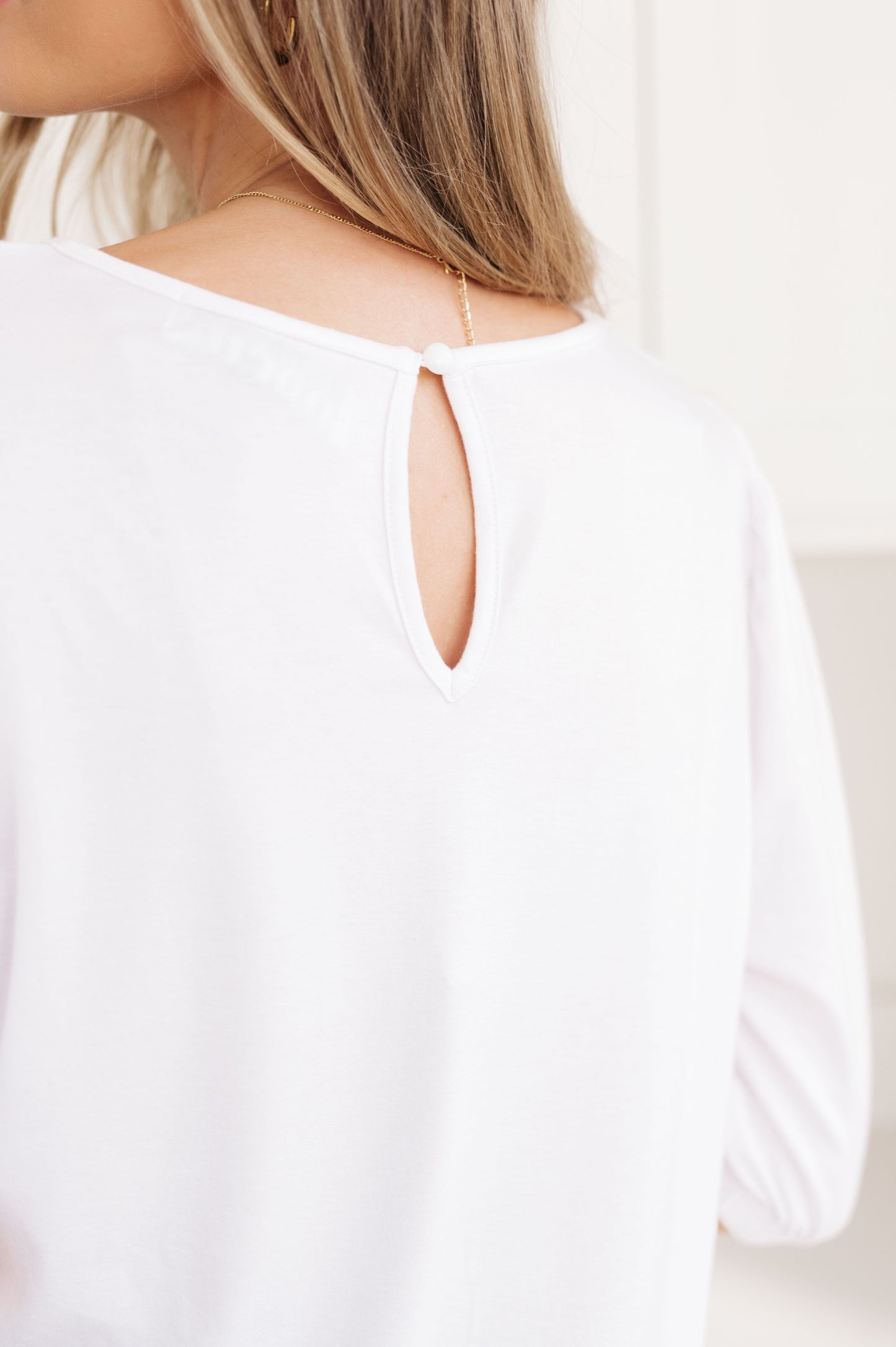 Look your best in the timelessly chic New Days Ahead White Blouse. Featuring a puff sleeve, a keyhole detail on the back, a classic white hue, and a comfortable jersey knit, this top is sure to be your new go-to for any occasion. S - 3X